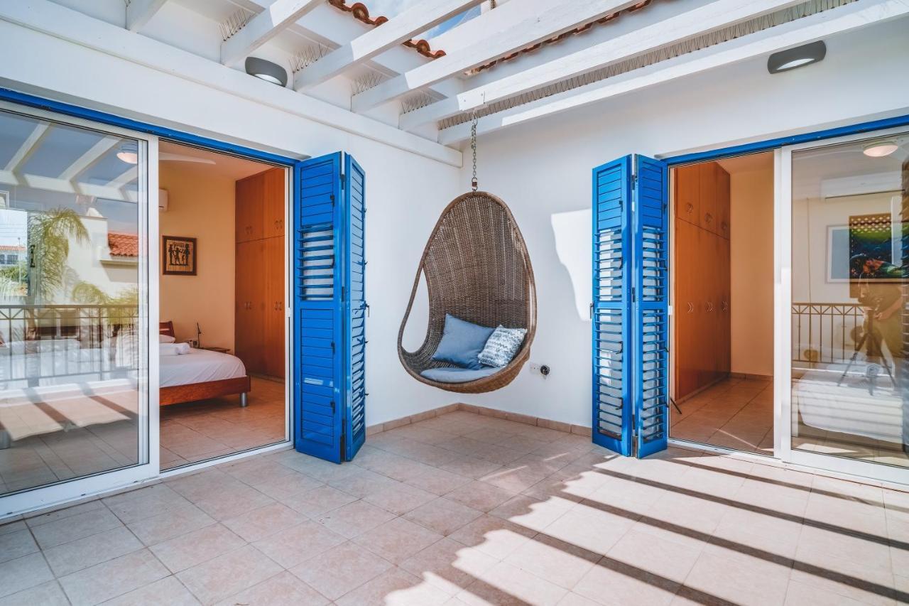 Amphitrite Villa Paralimni Eksteriør billede