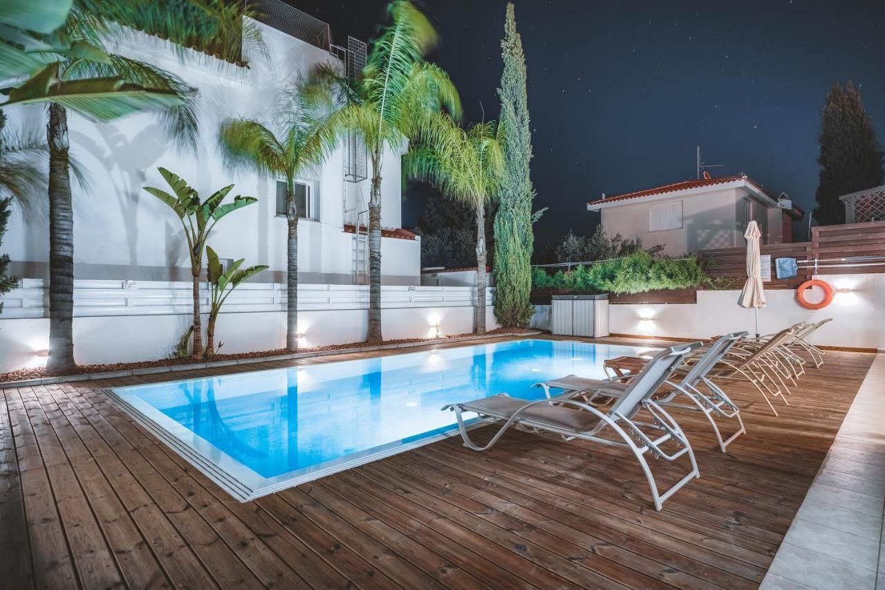 Amphitrite Villa Paralimni Eksteriør billede