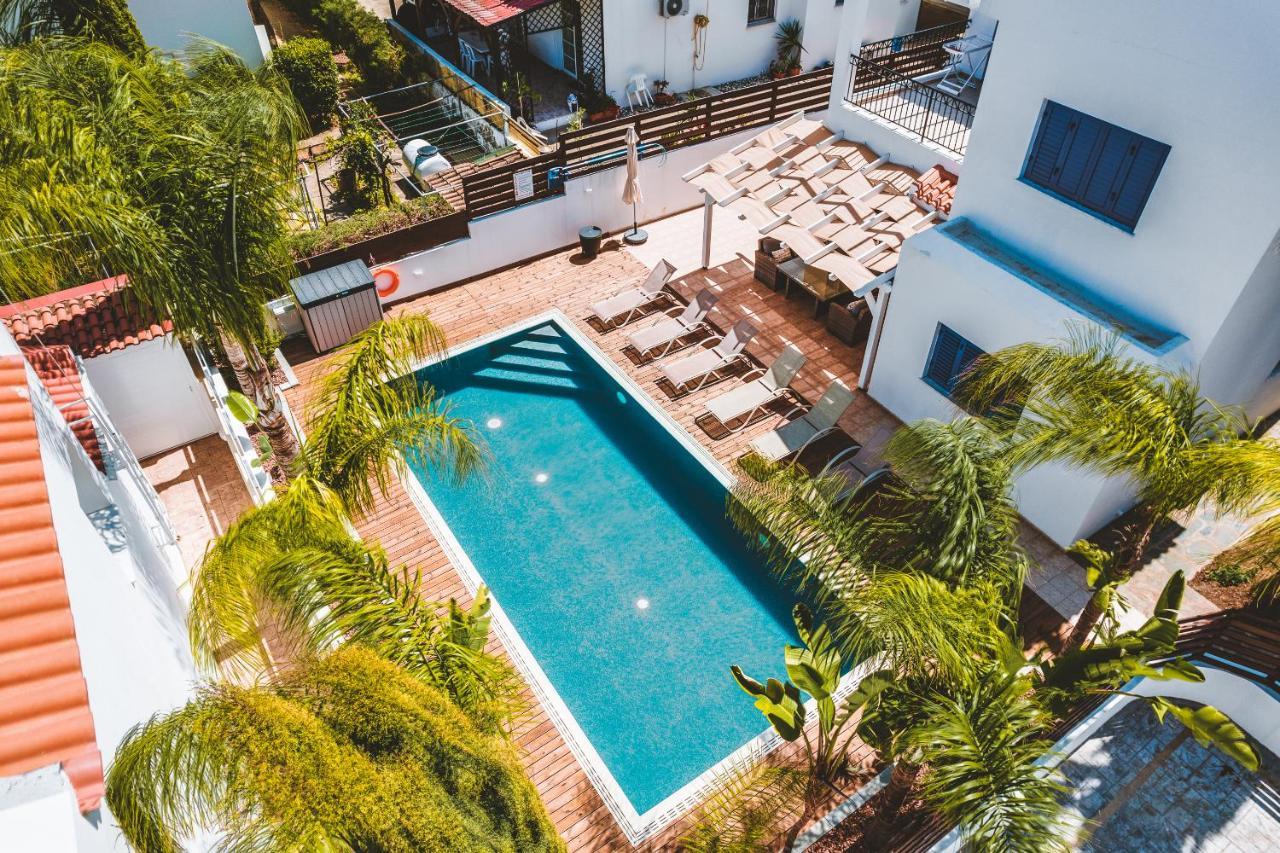 Amphitrite Villa Paralimni Eksteriør billede
